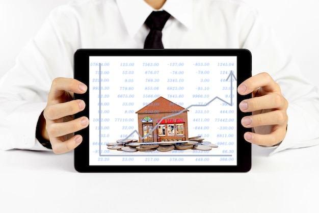 Protecting Your Assets: Money Management Strategies for US Readers