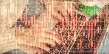 US Economy Report: Key Findings and Breaking News Analysis - Cover Image